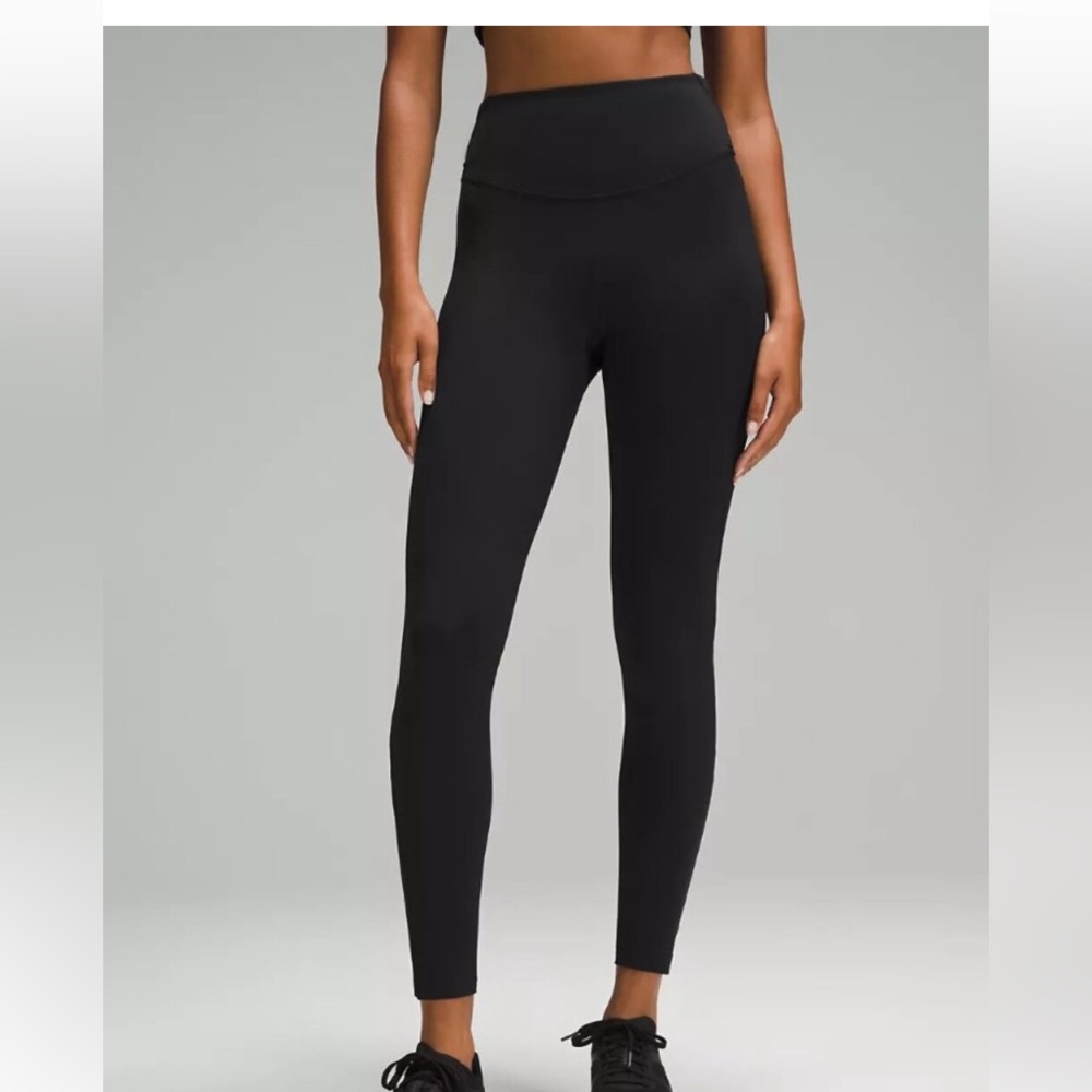 Lululemon Base Pace High-Rise Tight 25" Nulux black size 4